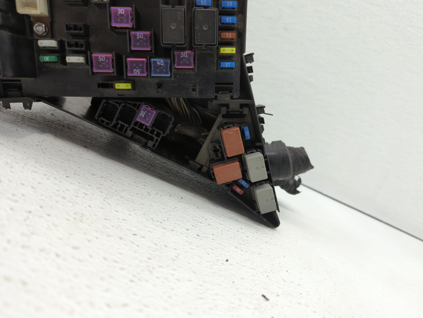 2016 Subaru Impreza Fusebox Fuse Box Panel Relay Module P/N:MB503608B 9241FJ080 Fits OEM Used Auto Parts - Oemusedautoparts1