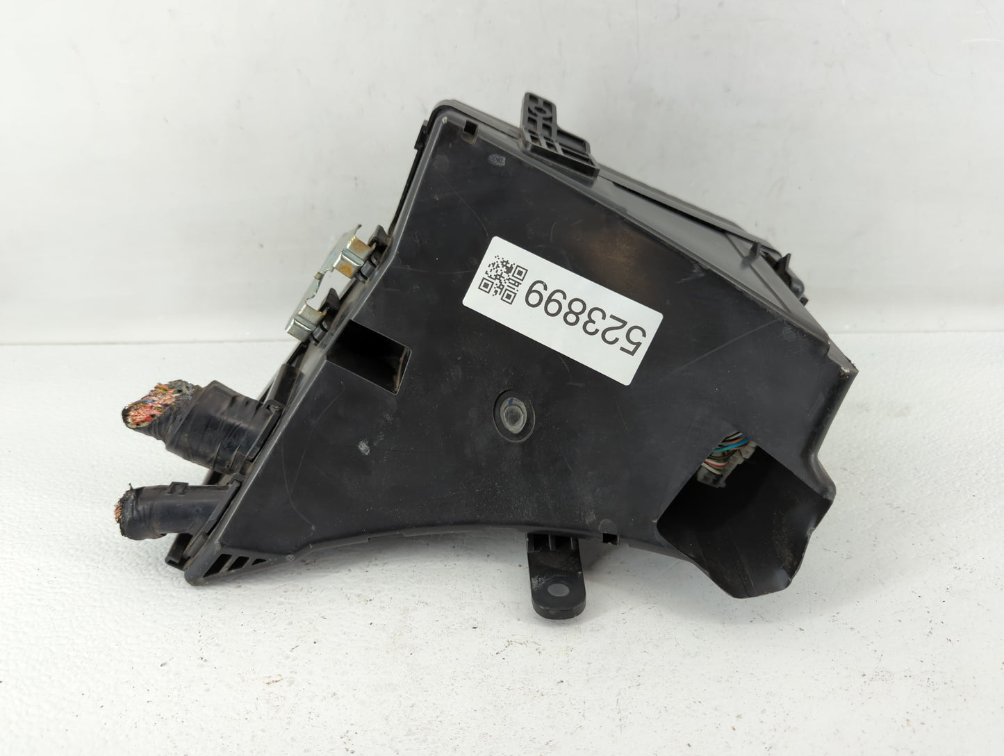 2016 Subaru Impreza Fusebox Fuse Box Panel Relay Module P/N:9241FJ081 MB503608B, 9241FJ080 Fits OEM Used Auto Parts - Oemuse
