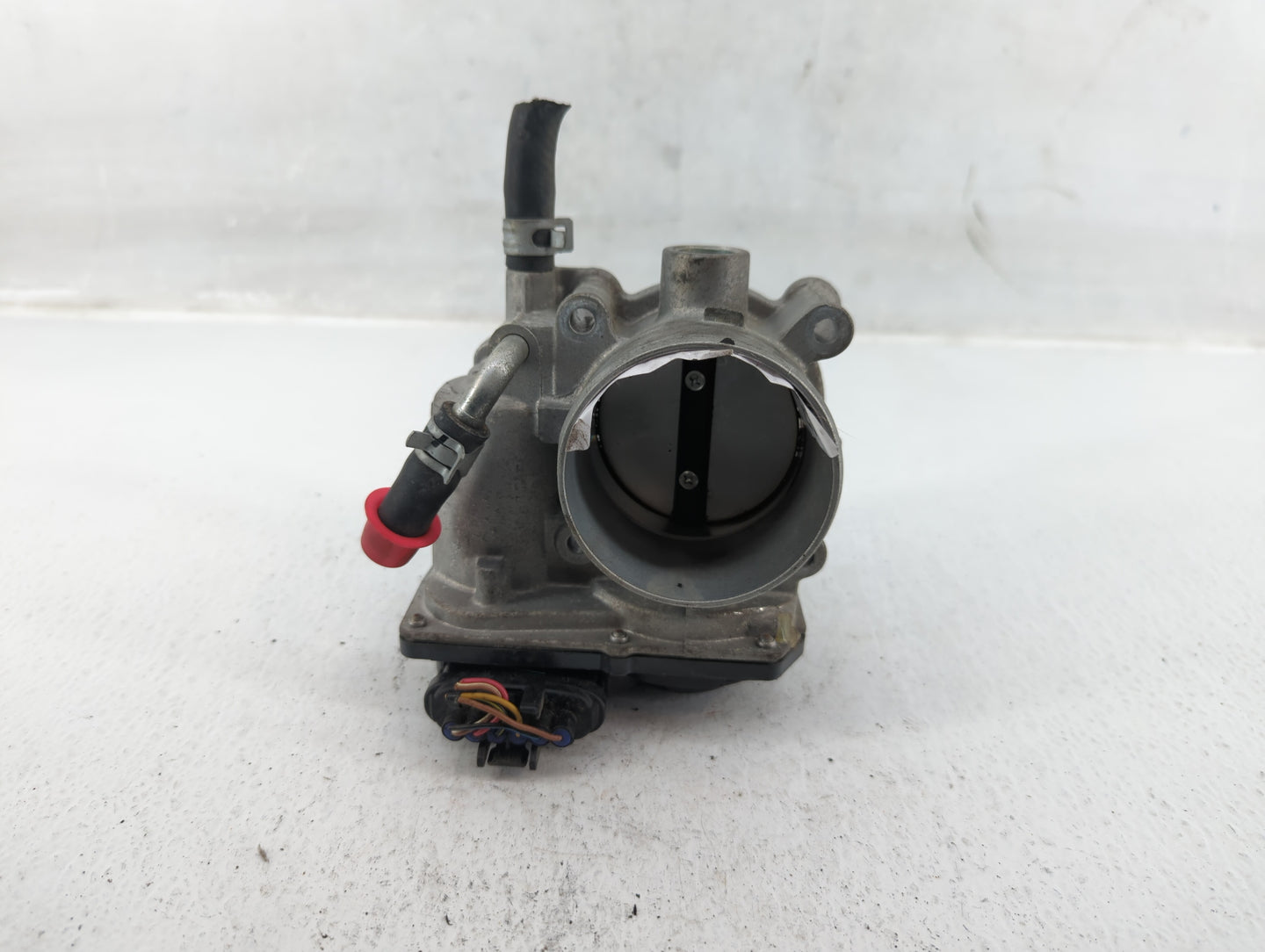 2012-2016 Subaru Impreza Throttle Body P/N:16112AA380 Fits Fits 2011 2012 2013 2014 2015 2016 2017 2018 OEM Used Auto Parts 