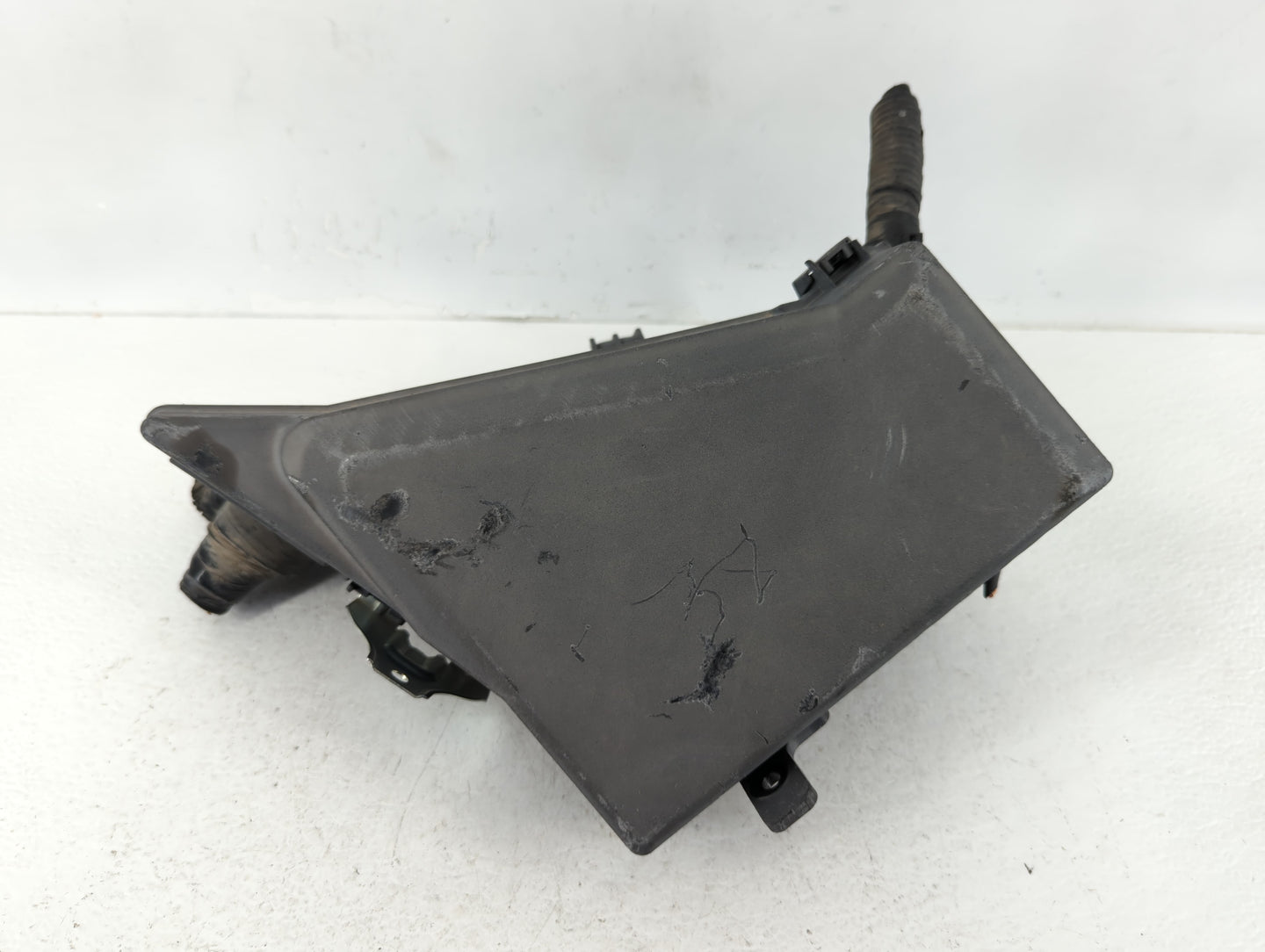2016 Subaru Impreza Fusebox Fuse Box Panel Relay Module P/N:MB100200B Fits OEM Used Auto Parts - Oemusedautoparts1.com