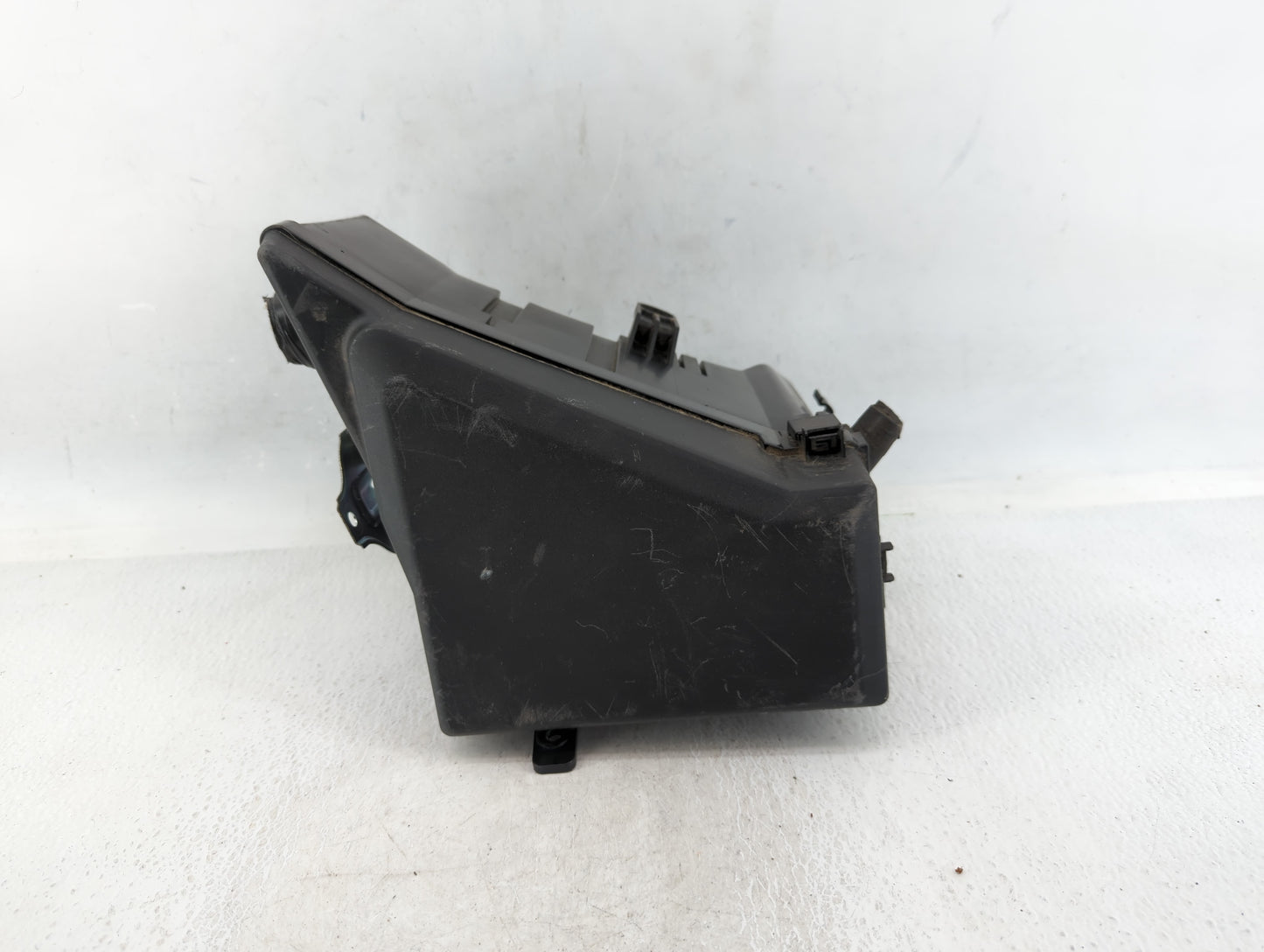 2016 Subaru Impreza Fusebox Fuse Box Panel Relay Module P/N:MB503608B Fits OEM Used Auto Parts - Oemusedautoparts1.com