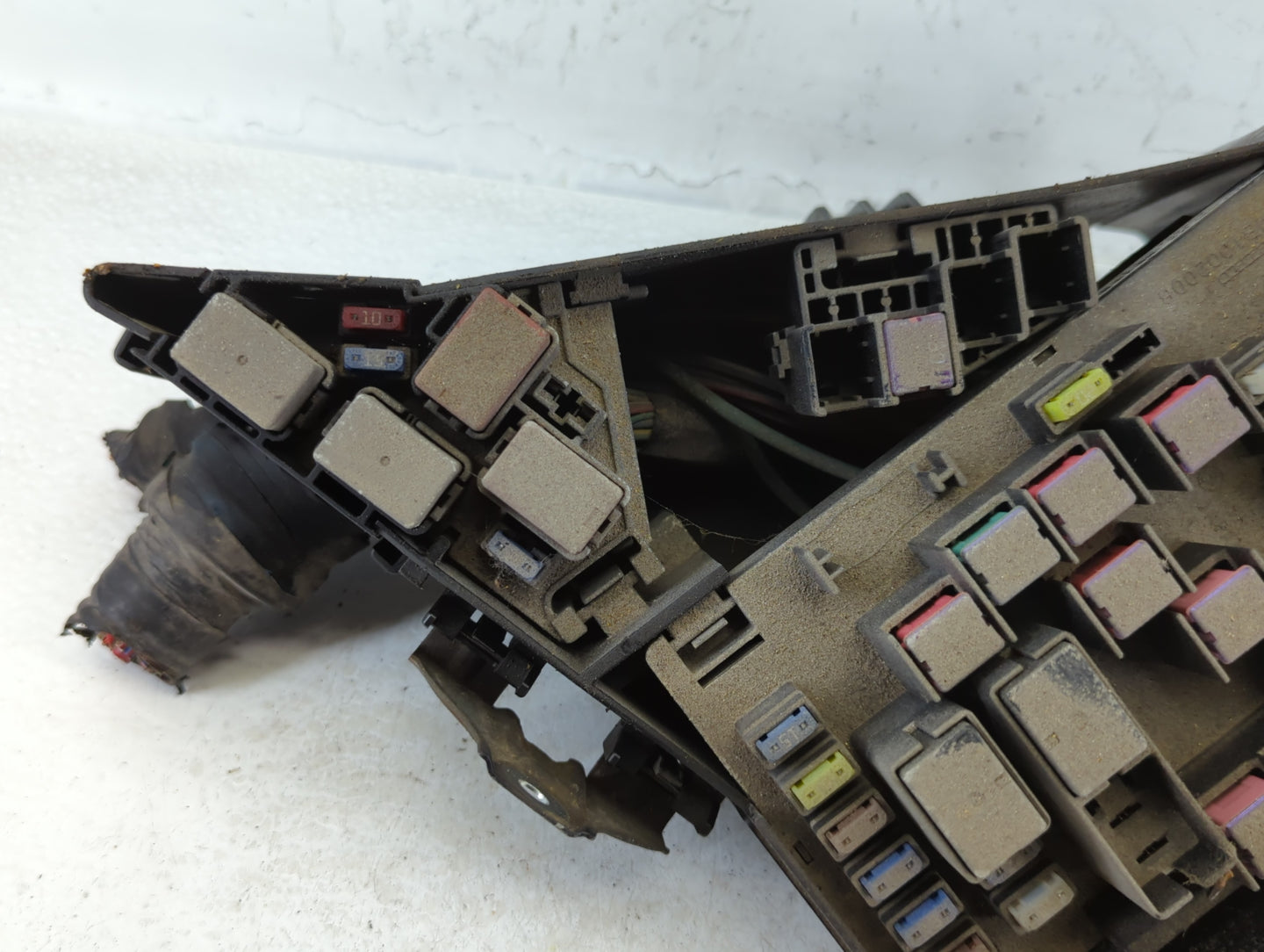2016 Subaru Impreza Fusebox Fuse Box Panel Relay Module P/N:MB100200B Fits OEM Used Auto Parts - Oemusedautoparts1.com