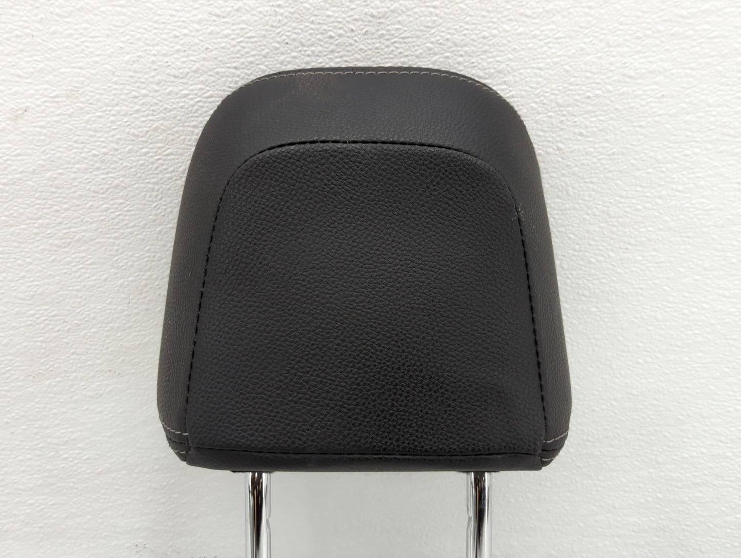 Subaru Impreza Headrest Head Rest Front Driver Passenger Seat Black - Oemusedautoparts1.com