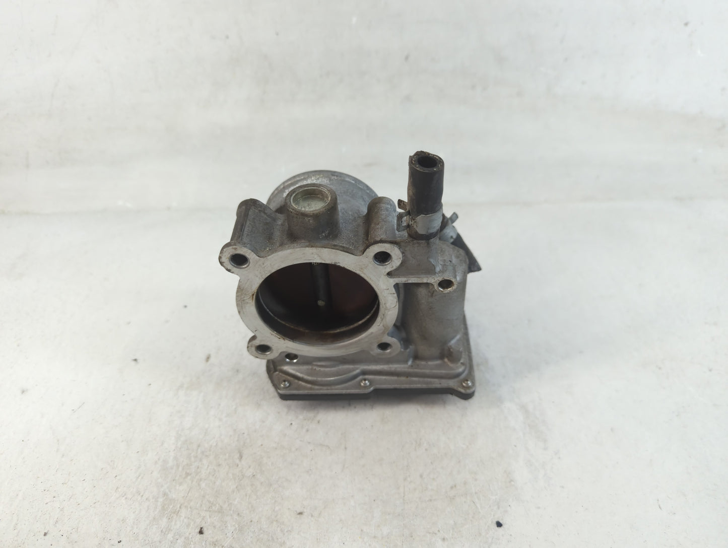 2012-2016 Subaru Impreza Throttle Body P/N:16112AA380 Fits Fits 2011 2012 2013 2014 2015 2016 2017 2018 OEM Used Auto Parts 