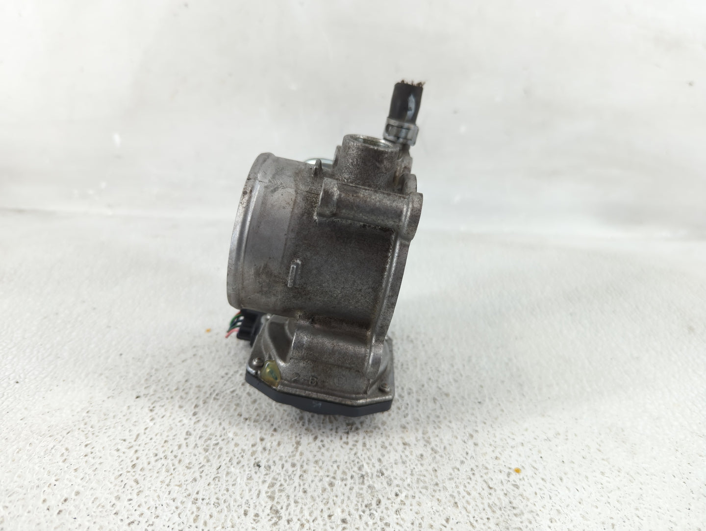 2013-2019 Subaru Legacy Throttle Body P/N:16112AA38A Fits Fits 2013 2014 2015 2016 2017 2018 2019 OEM Used Auto Parts - Oemu