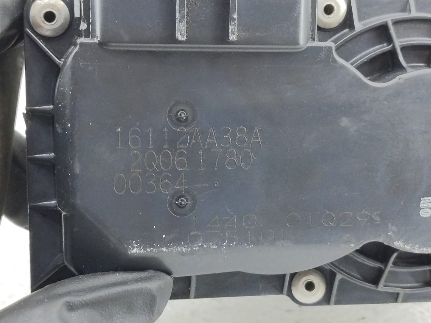 2013-2019 Subaru Legacy Throttle Body P/N:16112AA38A Fits Fits 2013 2014 2015 2016 2017 2018 2019 OEM Used Auto Parts - Oemu