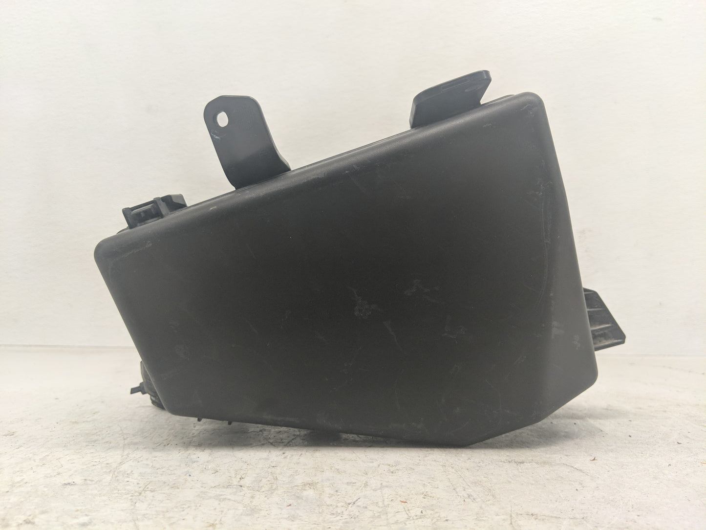 2015 Subaru Legacy Fusebox Fuse Box Panel Relay Module P/N:MB703200B Fits OEM Used Auto Parts - Oemusedautoparts1.com