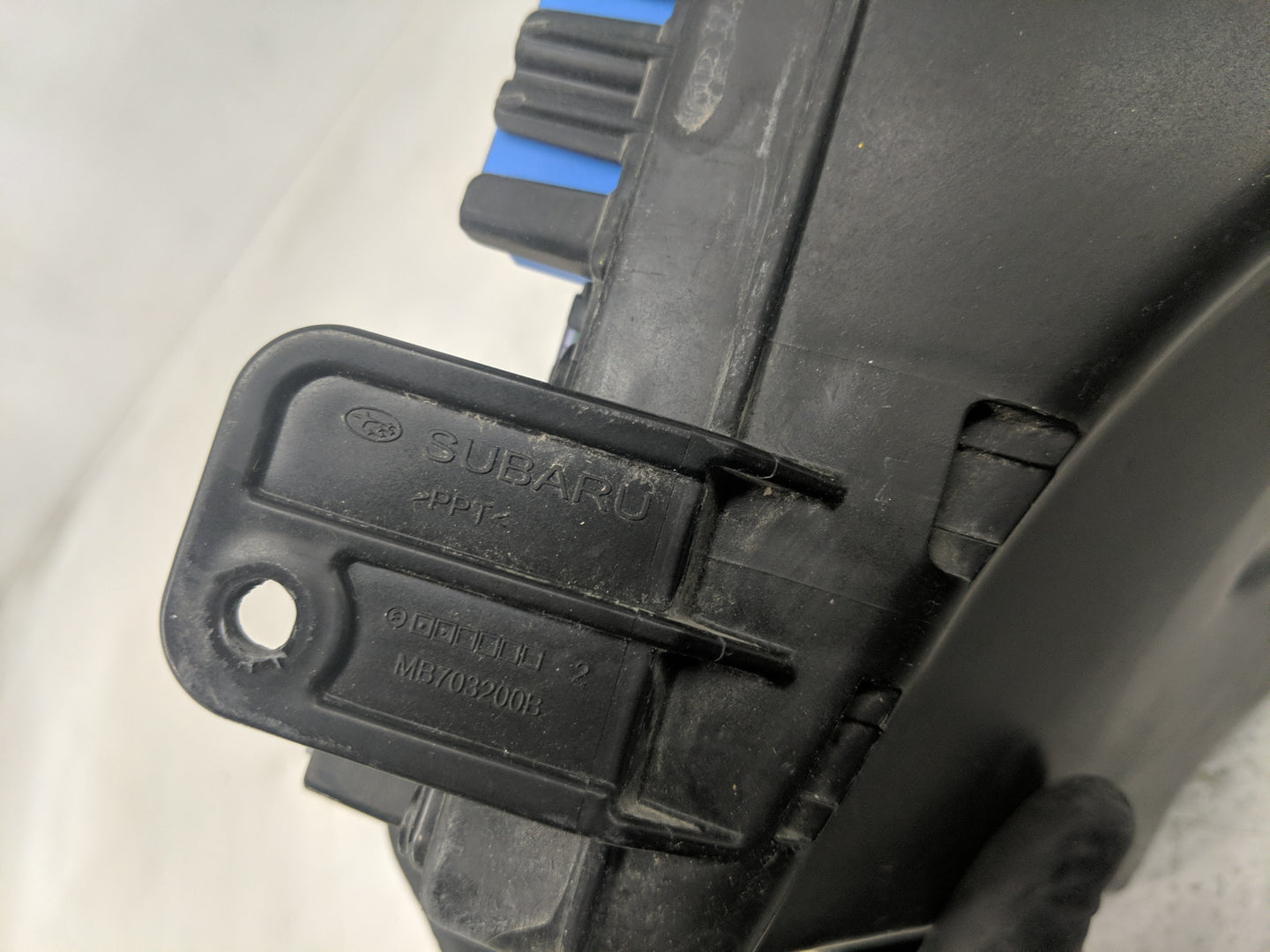 2015 Subaru Legacy Fusebox Fuse Box Panel Relay Module P/N:MB703200B Fits OEM Used Auto Parts - Oemusedautoparts1.com