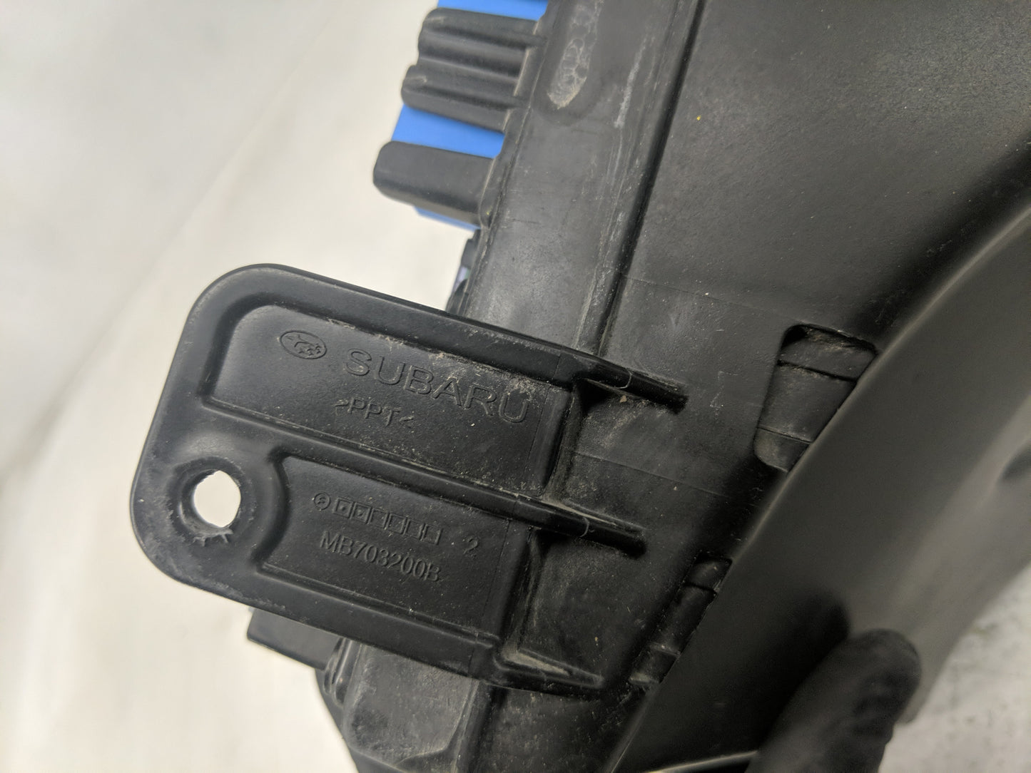 2015 Subaru Legacy Fusebox Fuse Box Panel Relay Module P/N:MB703200B Fits OEM Used Auto Parts - Oemusedautoparts1.com