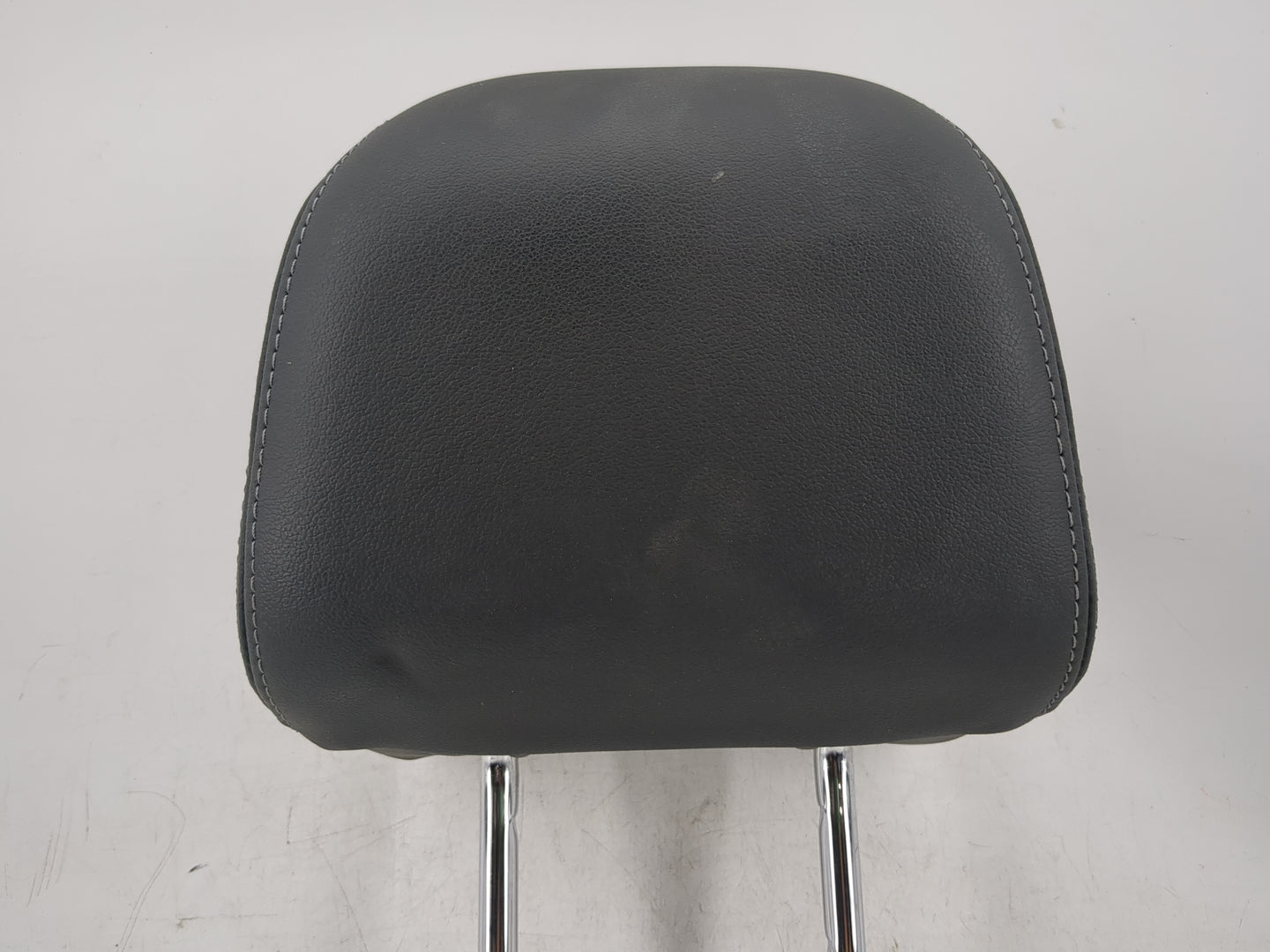 2015-2019 Subaru Legacy Headrest Head Rest Front Driver Passenger Seat Fits Fits 2015 2016 2017 2018 2019 OEM Used Auto Part