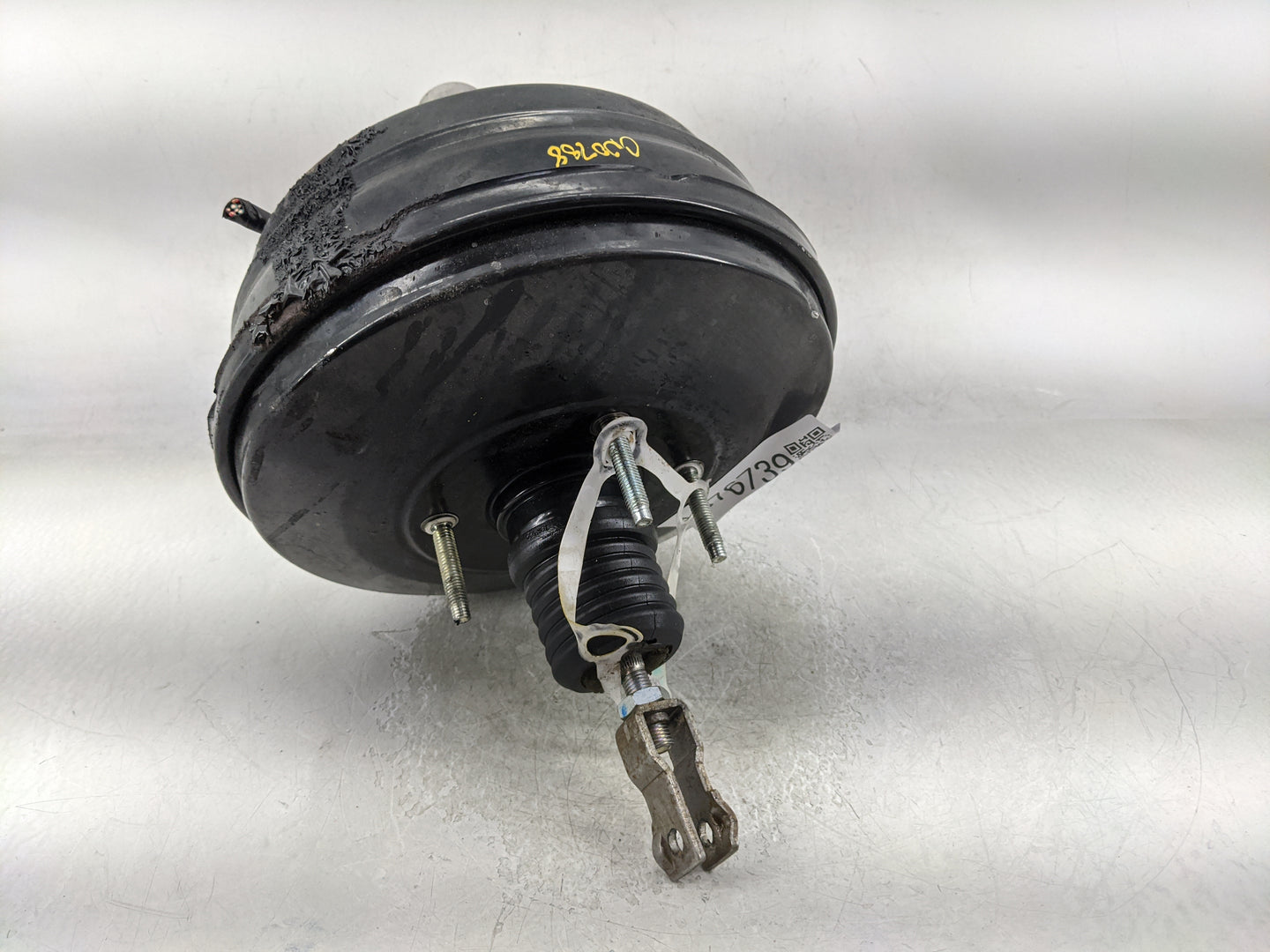 2015-2017 Subaru Legacy Power Brake Booster Oem - Oemusedautoparts1.com