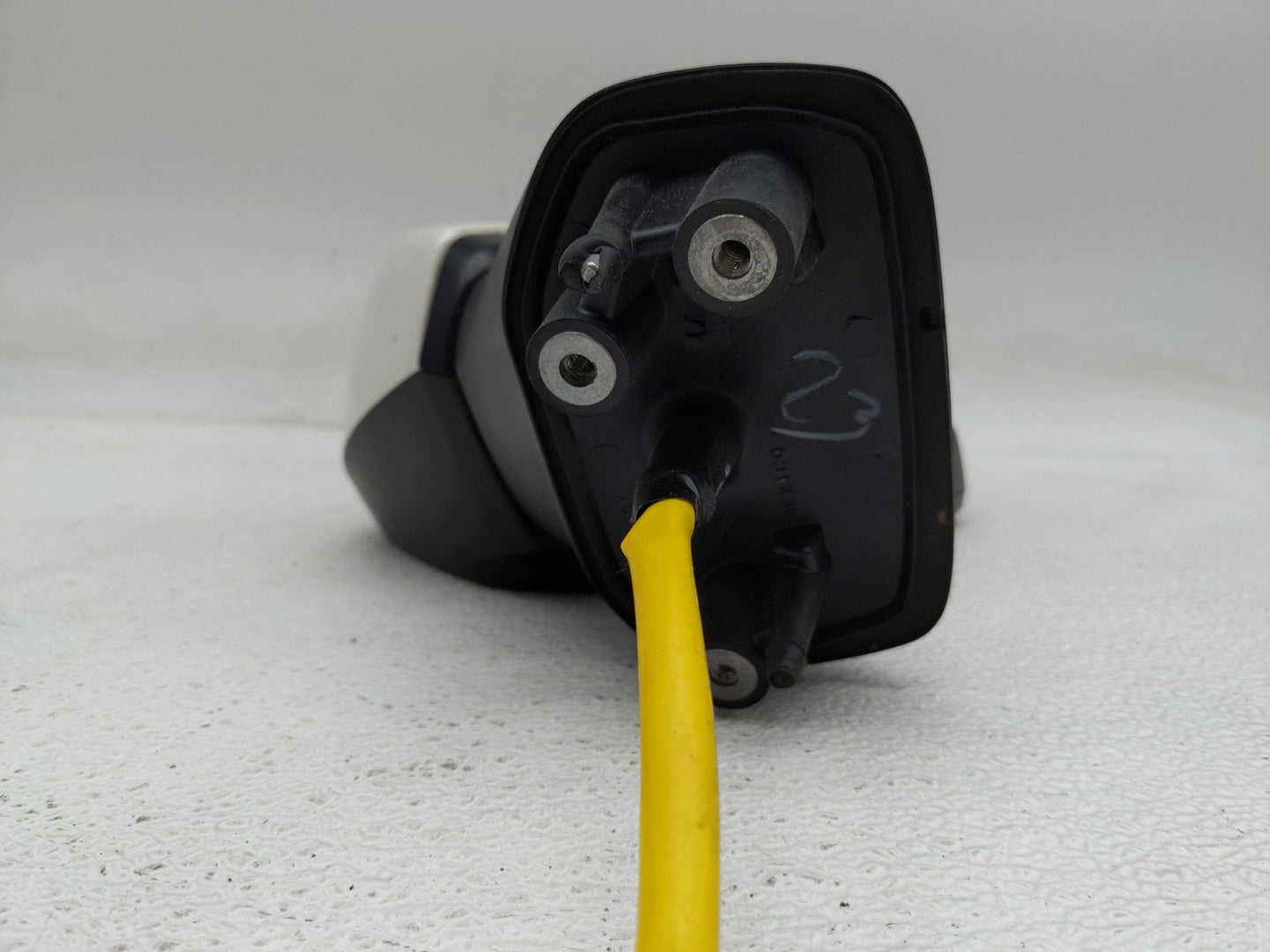 2015-2016 Subaru Legacy Driver Side View Mirror - Left Door Mirror OEM Used - Oemusedautoparts1.com