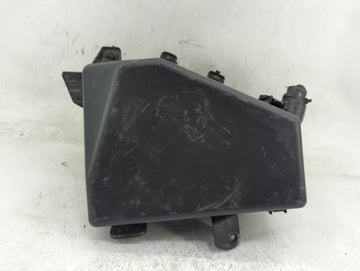 2015-2017 Subaru Legacy Fusebox Fuse Box Panel Relay Module P/N:MB503703B Fits Fits 2015 2017 OEM Used Auto Parts - Oemuseda