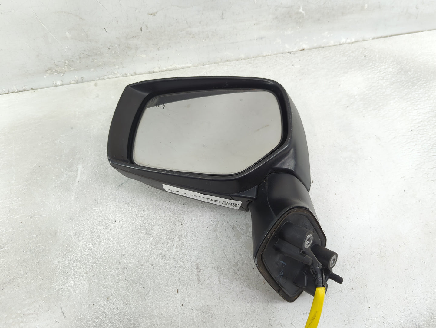 2015-2016 Subaru Legacy Driver Side View Mirror - Left Door Mirror OEM Used - Oemusedautoparts1.com