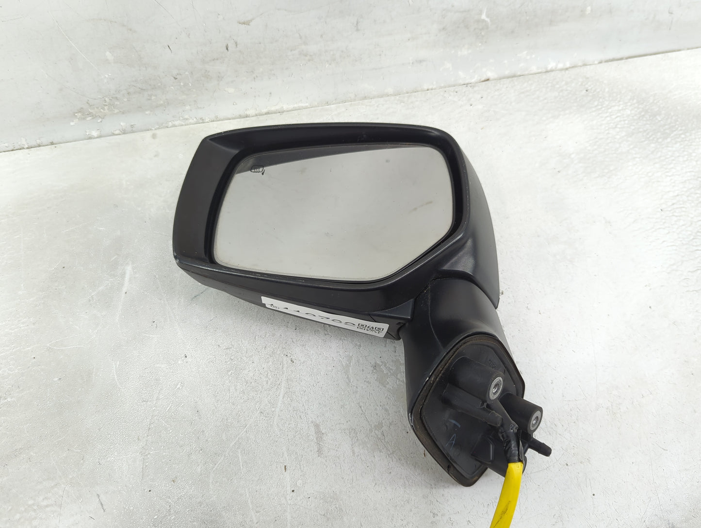 2015-2016 Subaru Legacy Driver Side View Mirror - Left Door Mirror OEM Used - Oemusedautoparts1.com