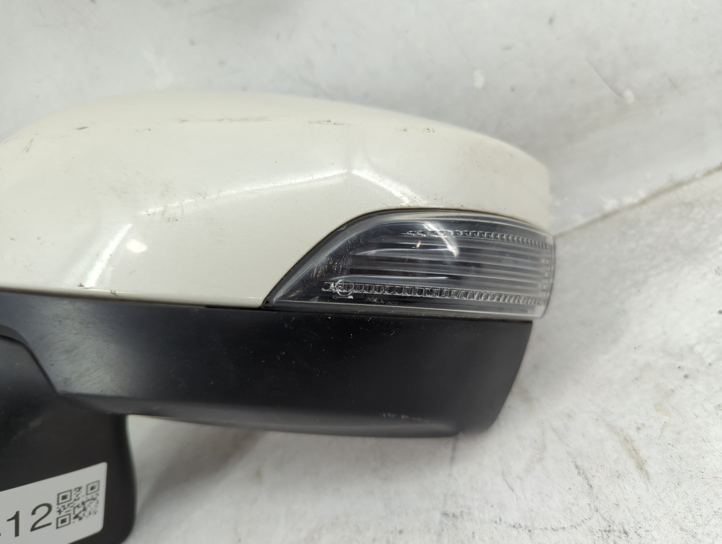 2015-2017 Subaru Legacy Driver Side View Mirror - Left Door Mirror OEM Used - Oemusedautoparts1.com