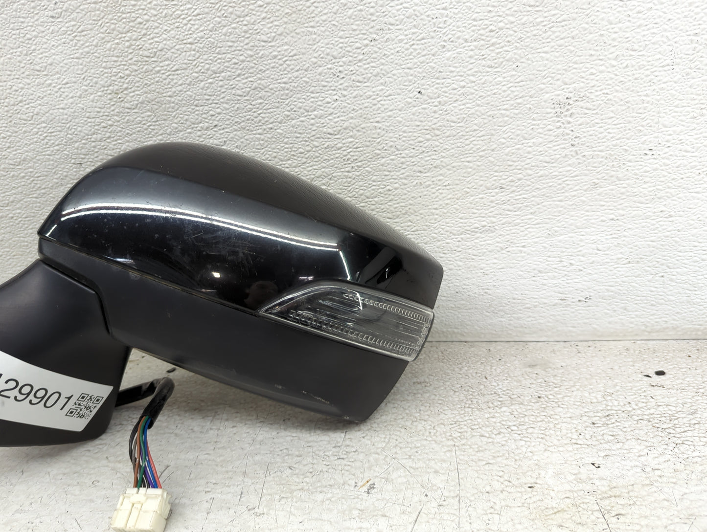 2015-2017 Subaru Legacy Driver Side View Mirror - Left Door Mirror OEM Used - Oemusedautoparts1.com