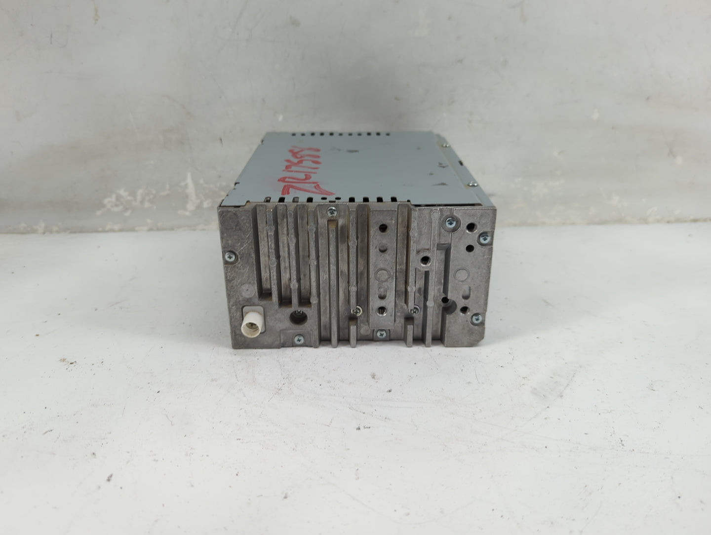 2016 Subaru Legacy Radio AM FM Cd Player Receiver Replacement P/N:LT4T-18D818-BC Fits OEM Used Auto Parts - Oemusedautoparts
