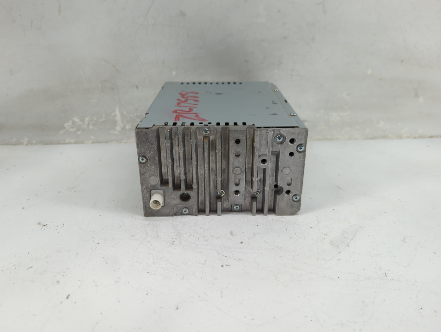 2016 Subaru Legacy Radio AM FM Cd Player Receiver Replacement P/N:LT4T-18D818-BC Fits OEM Used Auto Parts - Oemusedautoparts