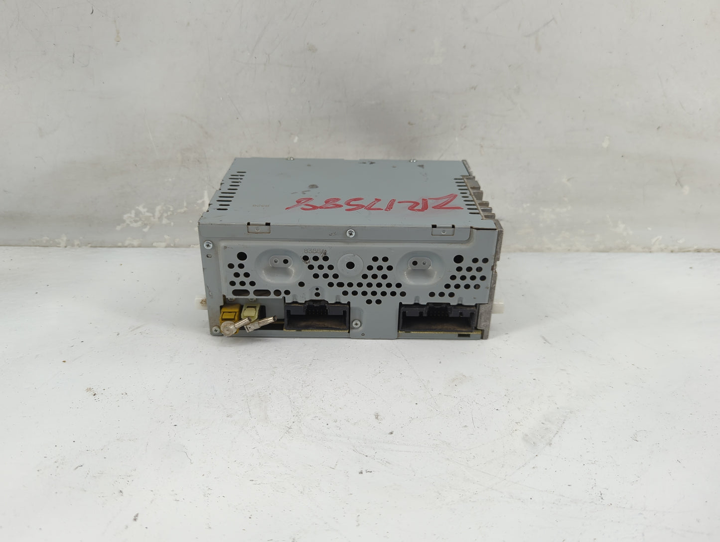 2016 Subaru Legacy Radio AM FM Cd Player Receiver Replacement P/N:LT4T-18D818-BC Fits OEM Used Auto Parts - Oemusedautoparts