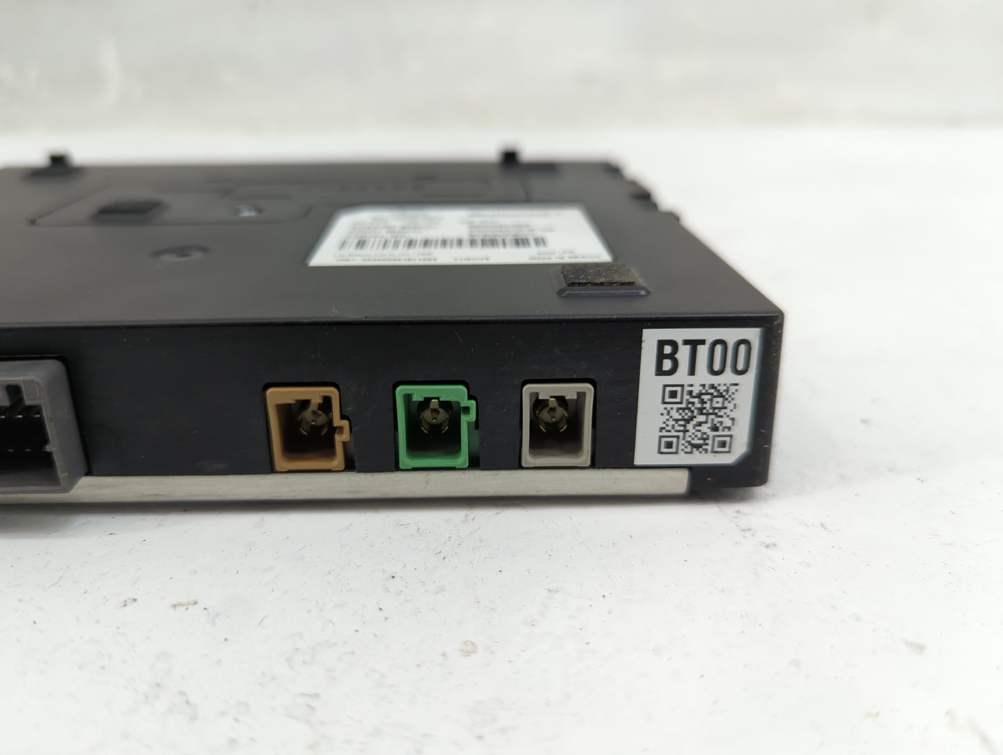 2016-2018 Subaru Legacy Telematics Control Module 1463446 - Oemusedautoparts1.com