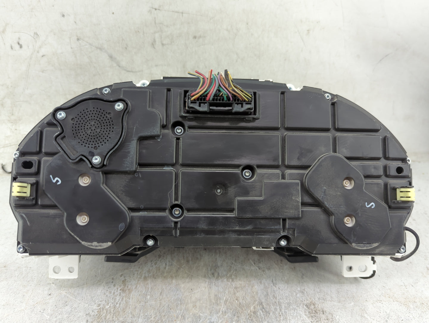 2016 Subaru Legacy Instrument Cluster Speedometer Gauges P/N:A2C96200902 A2C86322101, 197234 Miles: Fits OEM Used Auto Parts