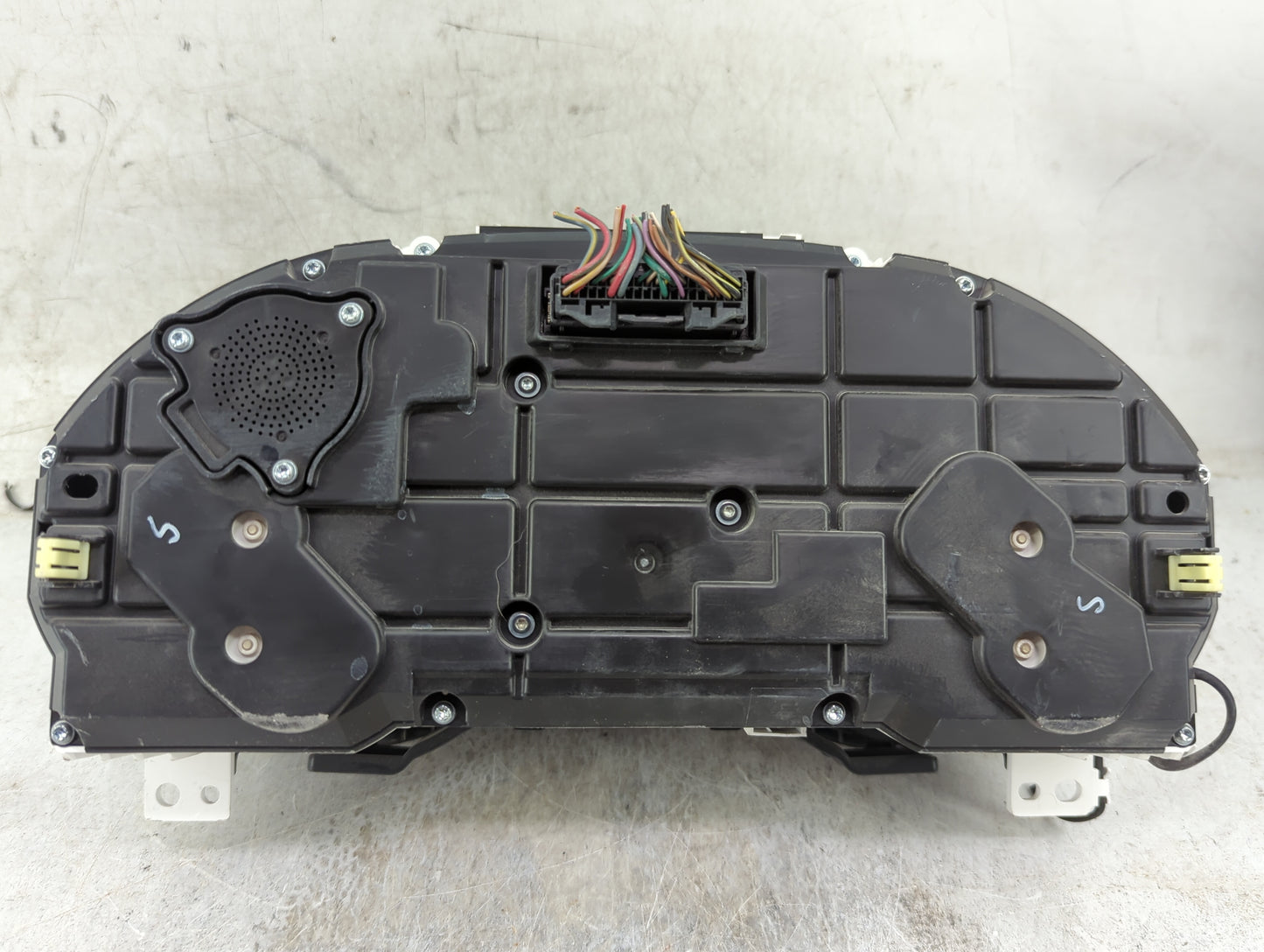 2016 Subaru Legacy Instrument Cluster Speedometer Gauges P/N:A2C96200902 A2C86322101, 197234 Miles: Fits OEM Used Auto Parts