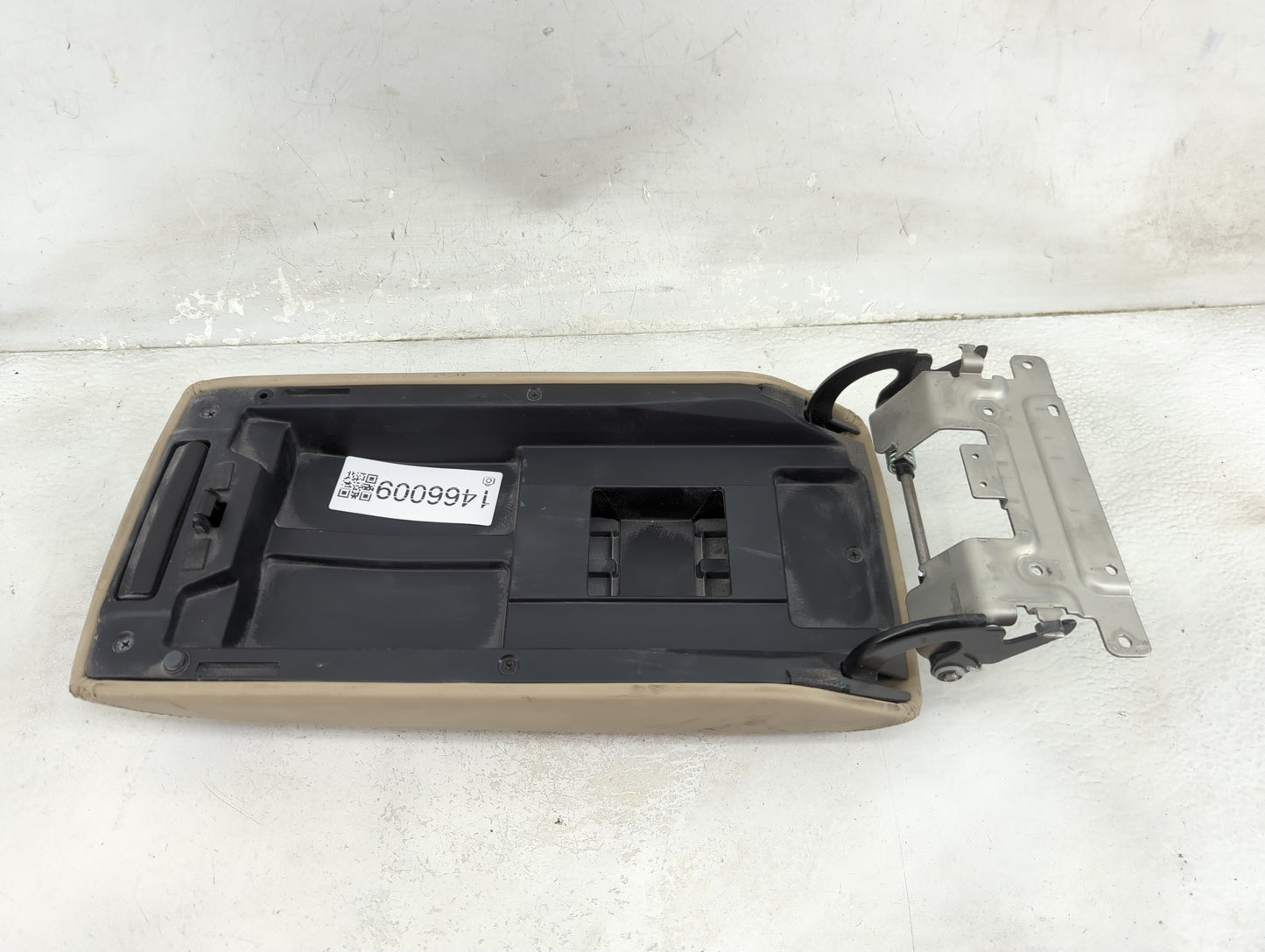 2016 Subaru Legacy Center Console Armrest Cover Lid Fits OEM Used Auto Parts - Oemusedautoparts1.com