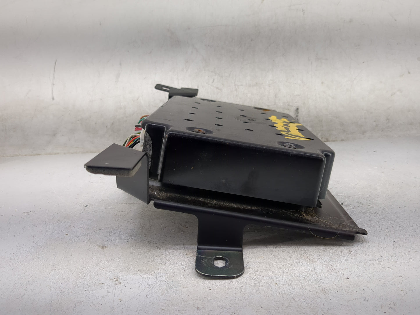 2015-2017 Subaru Legacy Radio Speaker Amplifier 86221al71b - Oemusedautoparts1.com