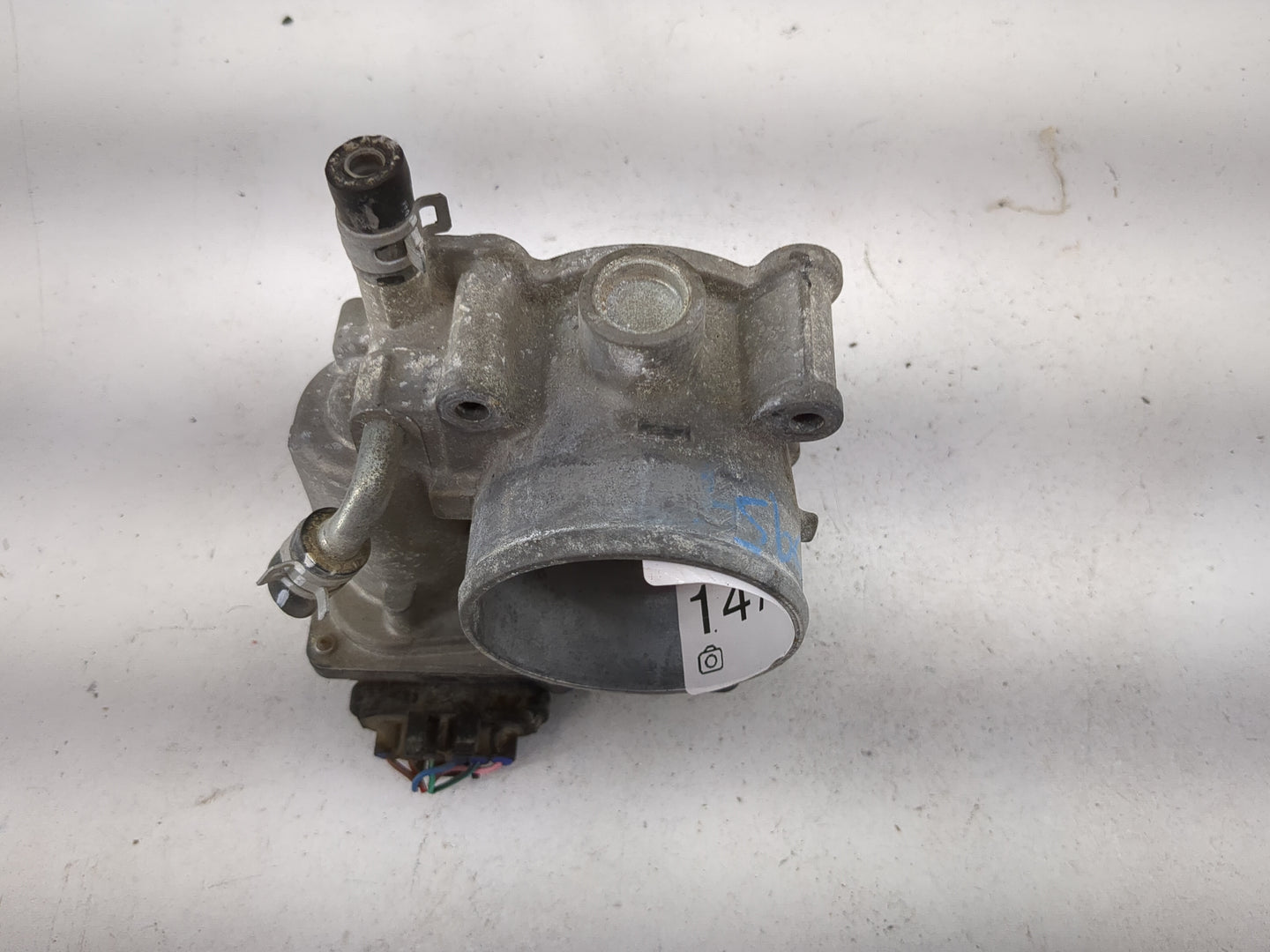 2013-2019 Subaru Legacy Throttle Body P/N:16112AA38A 2T101780 Fits Fits 2013 2014 2015 2016 2017 2018 2019 OEM Used Auto Par