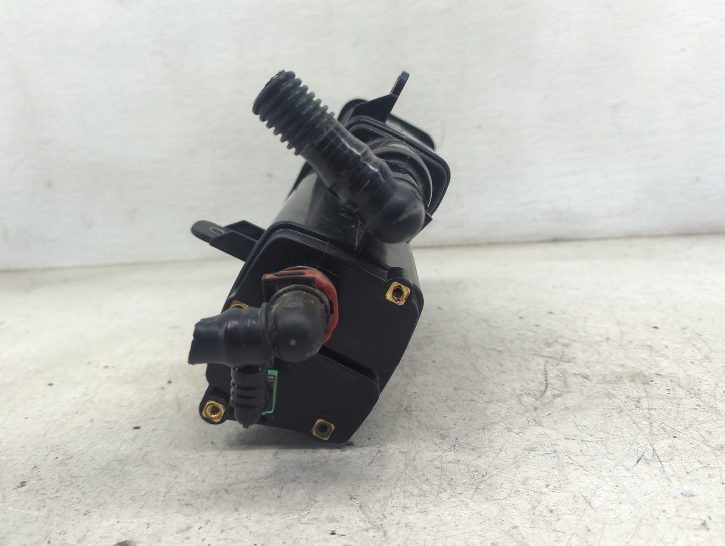 2016 Subaru Legacy Fuel Vapor Charcoal Canister - Oemusedautoparts1.com