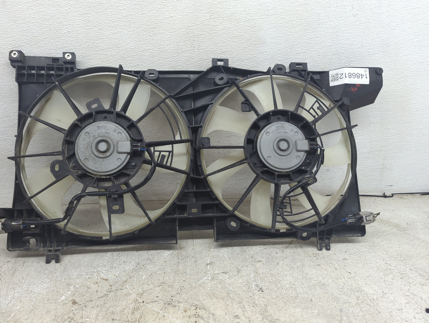 2016 Subaru Legacy Electric Radiator Cooling Fan Motor Assembly P/N:AX168000-1601 Fits OEM Used Auto Parts - Oemusedautopart