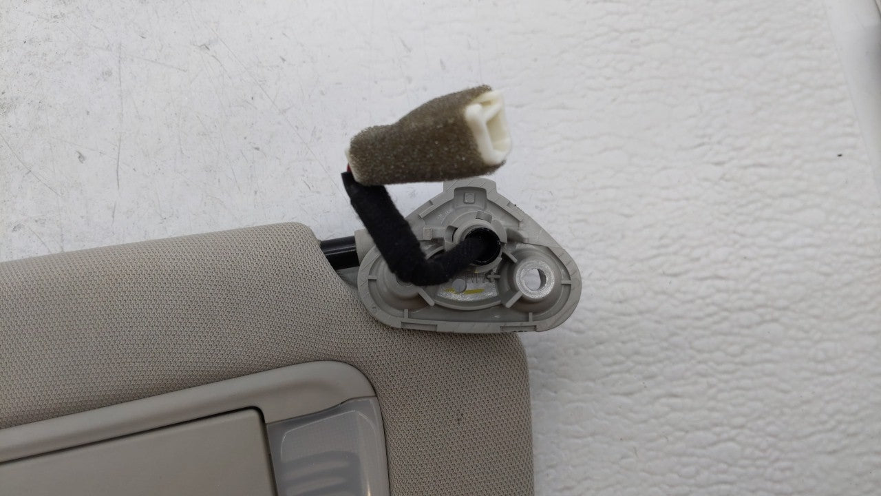 2015-2019 Subaru Legacy Sun Visor Shade Replacement Passenger Right Mirror Fits Fits 2015 2016 2017 2018 2019 OEM Used Auto 