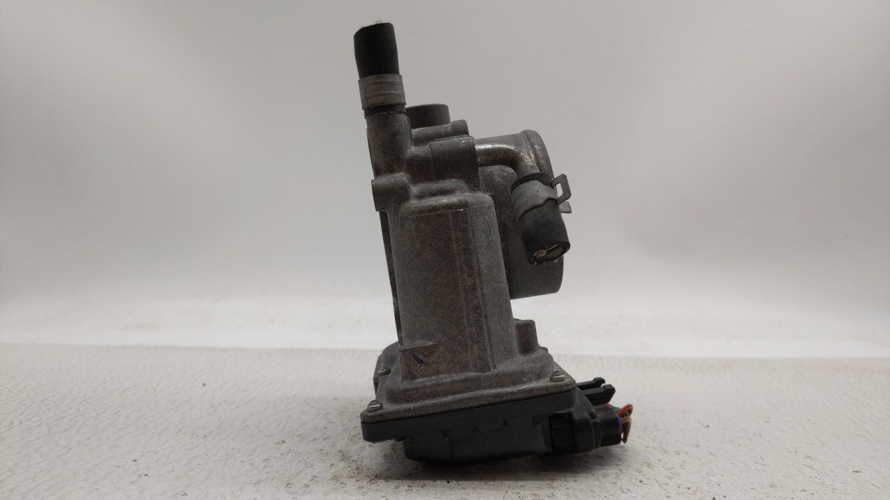 2013-2019 Subaru Legacy Throttle Body P/N:16112AA38A Fits Fits 2013 2014 2015 2016 2017 2018 2019 OEM Used Auto Parts - Oemu