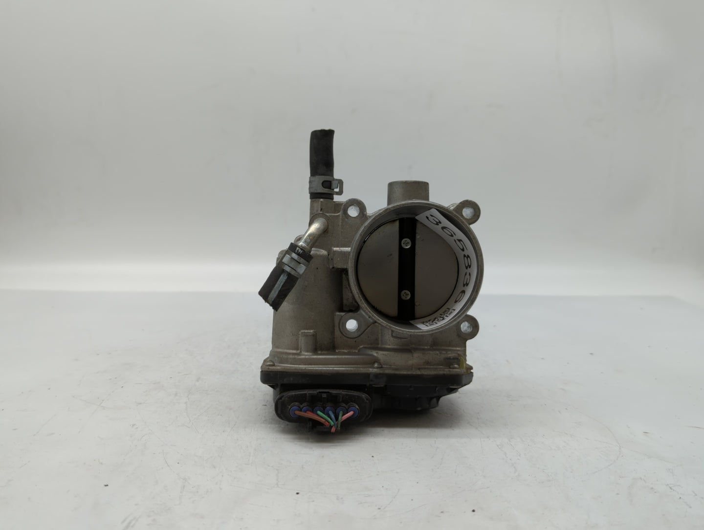 2013-2019 Subaru Legacy Throttle Body P/N:16112AA38A Fits Fits 2013 2014 2015 2016 2017 2018 2019 OEM Used Auto Parts - Oemu