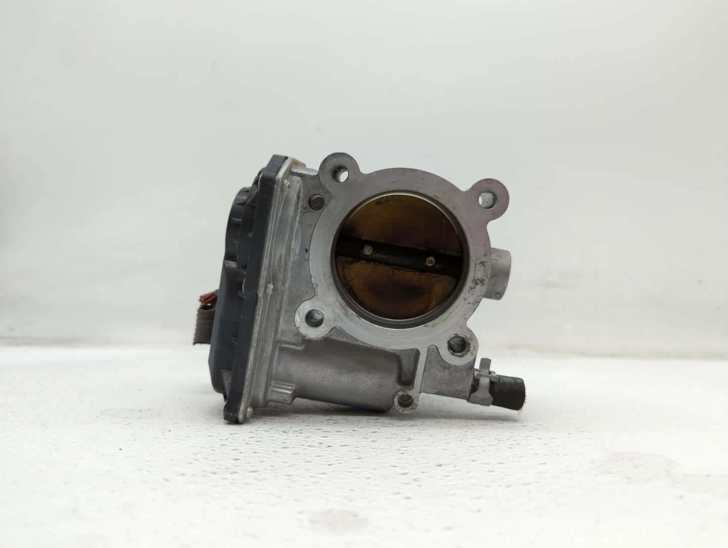 2013-2019 Subaru Legacy Throttle Body P/N:16112AA38A Fits Fits 2013 2014 2015 2016 2017 2018 2019 OEM Used Auto Parts - Oemu