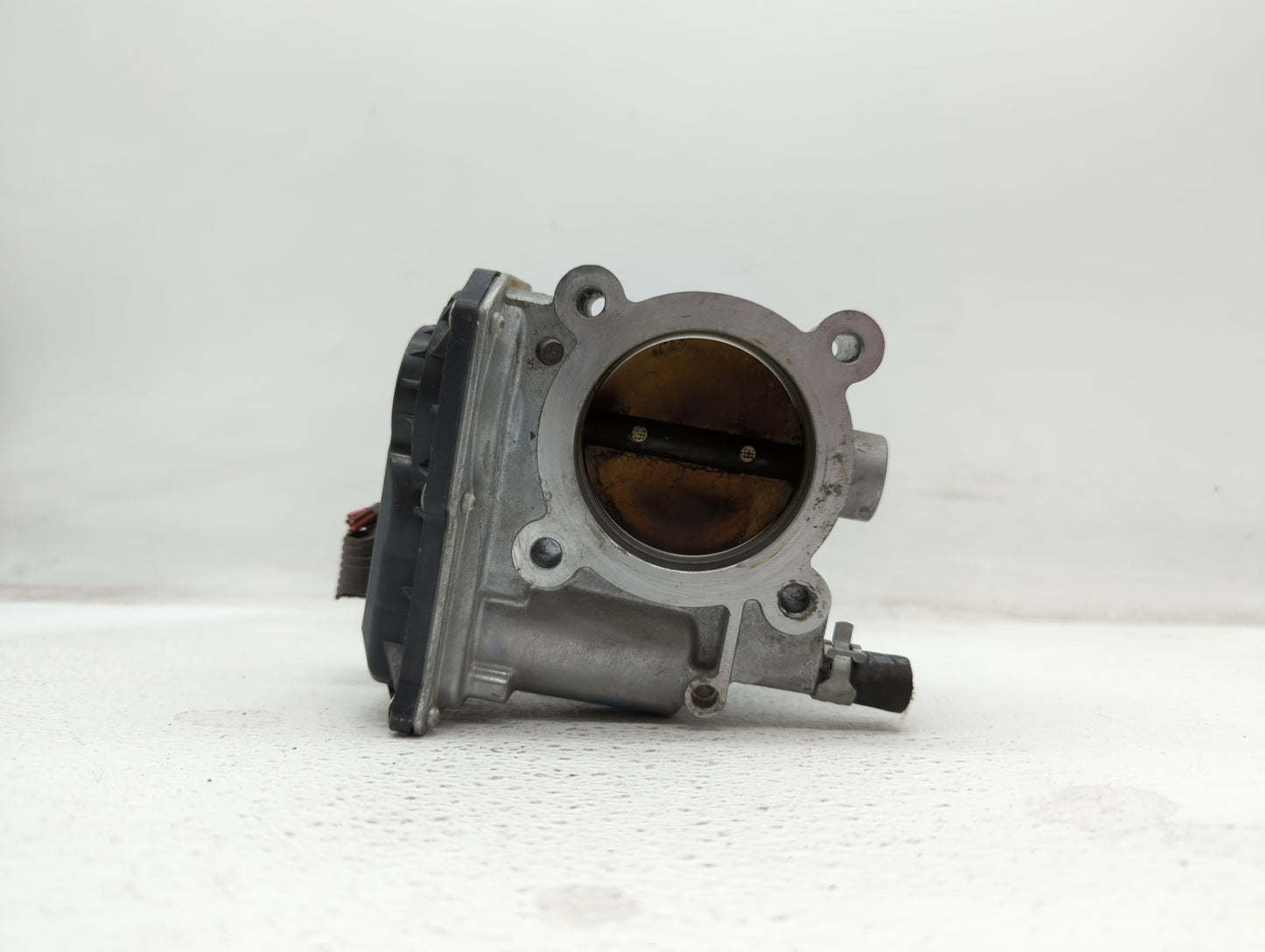 2013-2019 Subaru Legacy Throttle Body P/N:16112AA38A Fits Fits 2013 2014 2015 2016 2017 2018 2019 OEM Used Auto Parts - Oemu