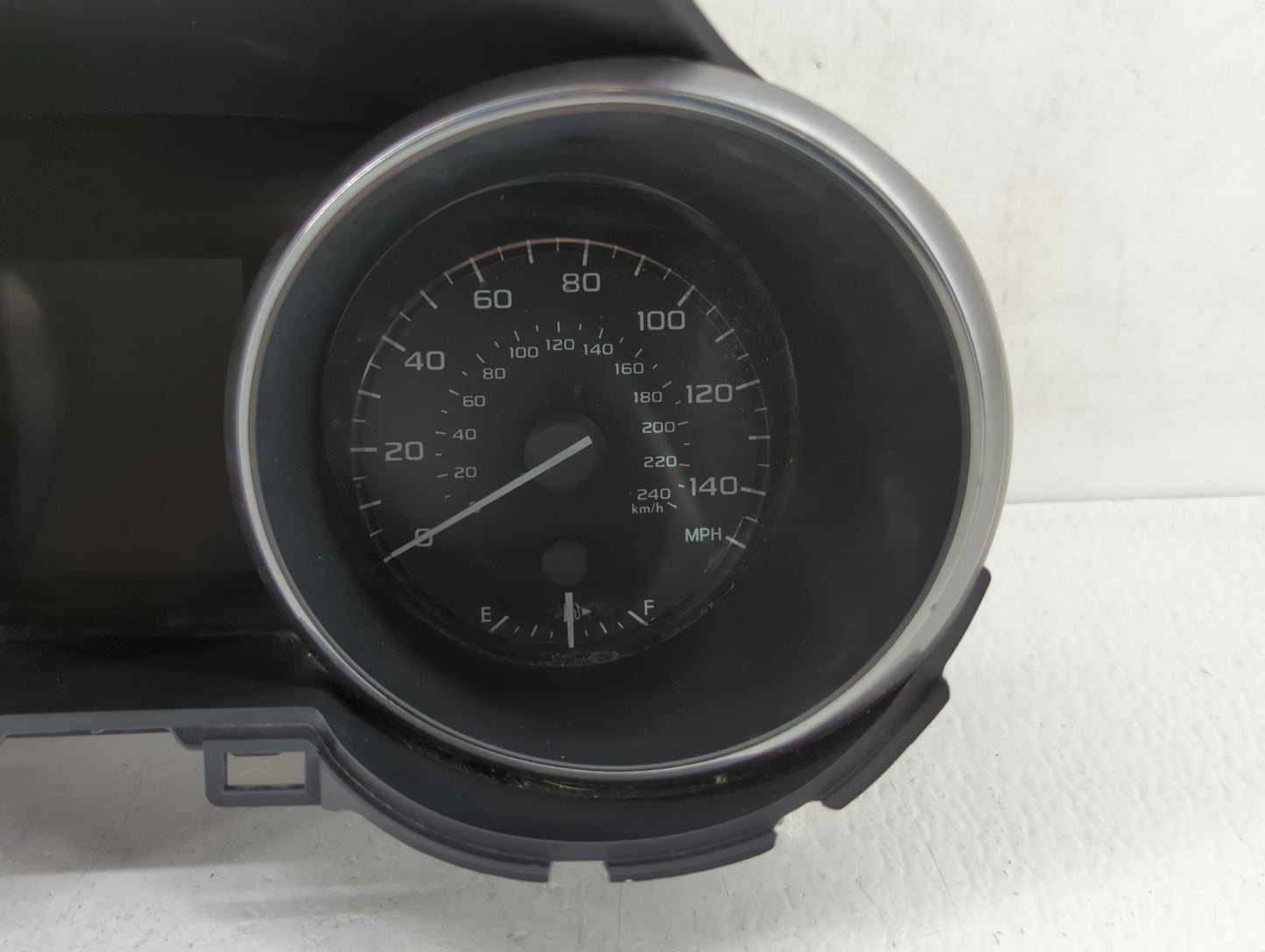 2016 Subaru Legacy Instrument Cluster Speedometer Gauges P/N:85002AL31A A2C96200902, 266773 Fits OEM Used Auto Parts - Oemus