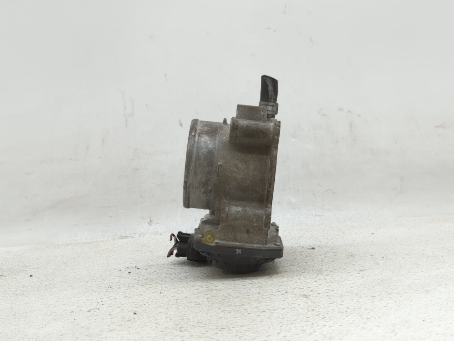 2013-2019 Subaru Legacy Throttle Body P/N:16112AA38A Fits Fits 2013 2014 2015 2016 2017 2018 2019 OEM Used Auto Parts - Oemu