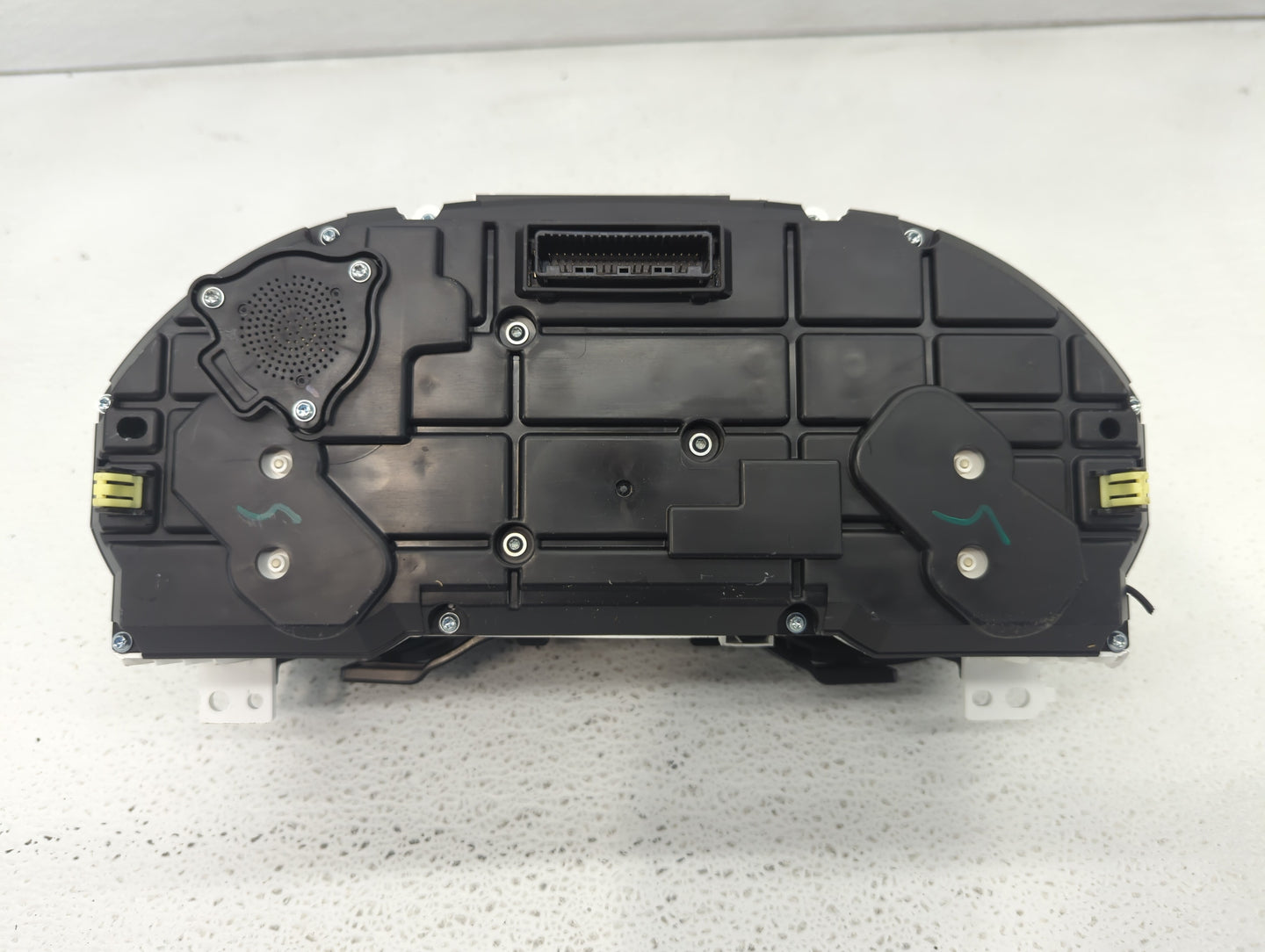 2016 Subaru Legacy Instrument Cluster Speedometer Gauges P/N:A2C96200400 A2C96200902, A2C96200401 Fits OEM Used Auto Parts -