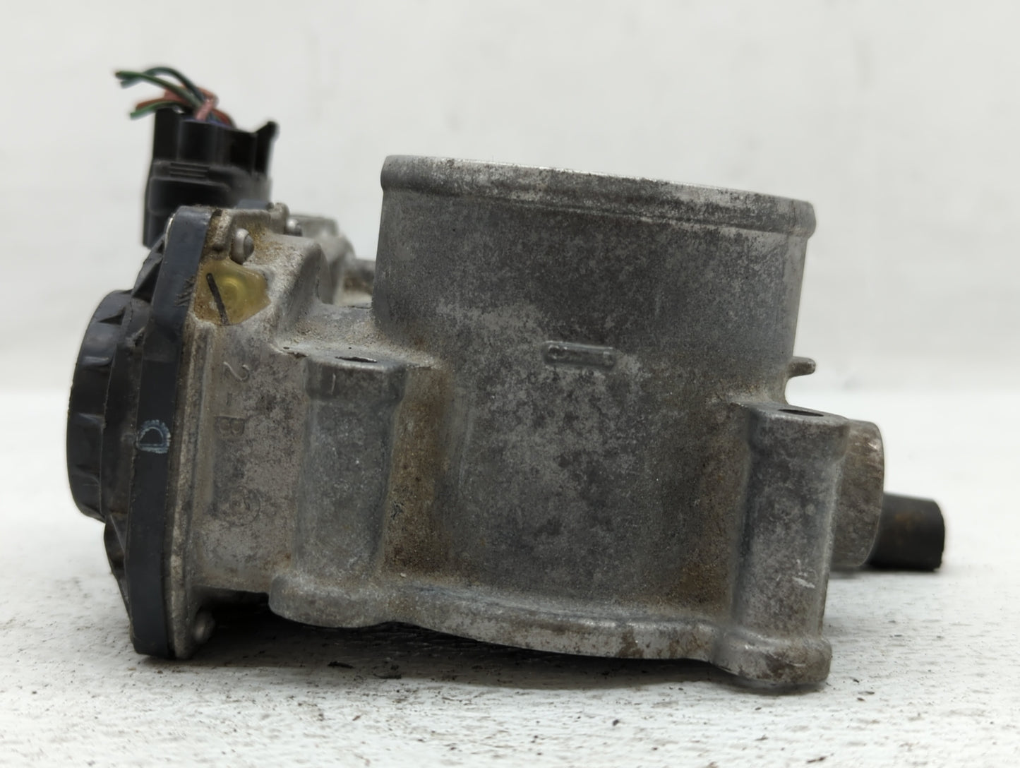 2013-2019 Subaru Legacy Throttle Body P/N:16112AA38A Fits Fits 2013 2014 2015 2016 2017 2018 2019 OEM Used Auto Parts - Oemu
