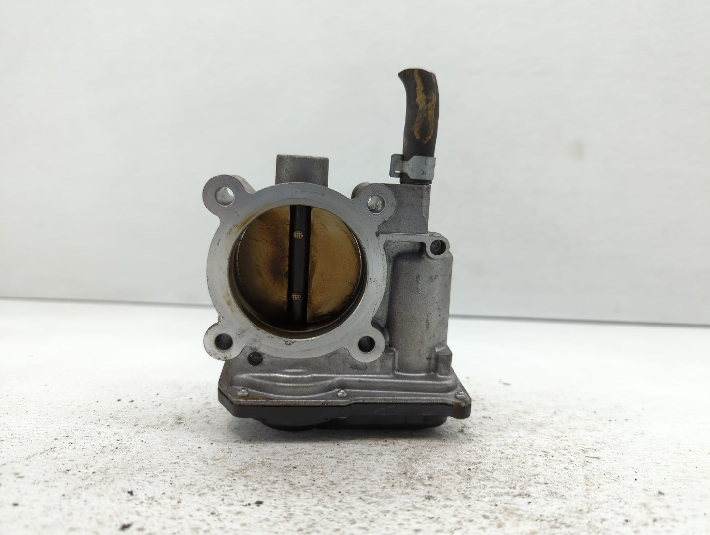 2013-2019 Subaru Legacy Throttle Body P/N:16112AA38A Fits Fits 2013 2014 2015 2016 2017 2018 2019 OEM Used Auto Parts - Oemu