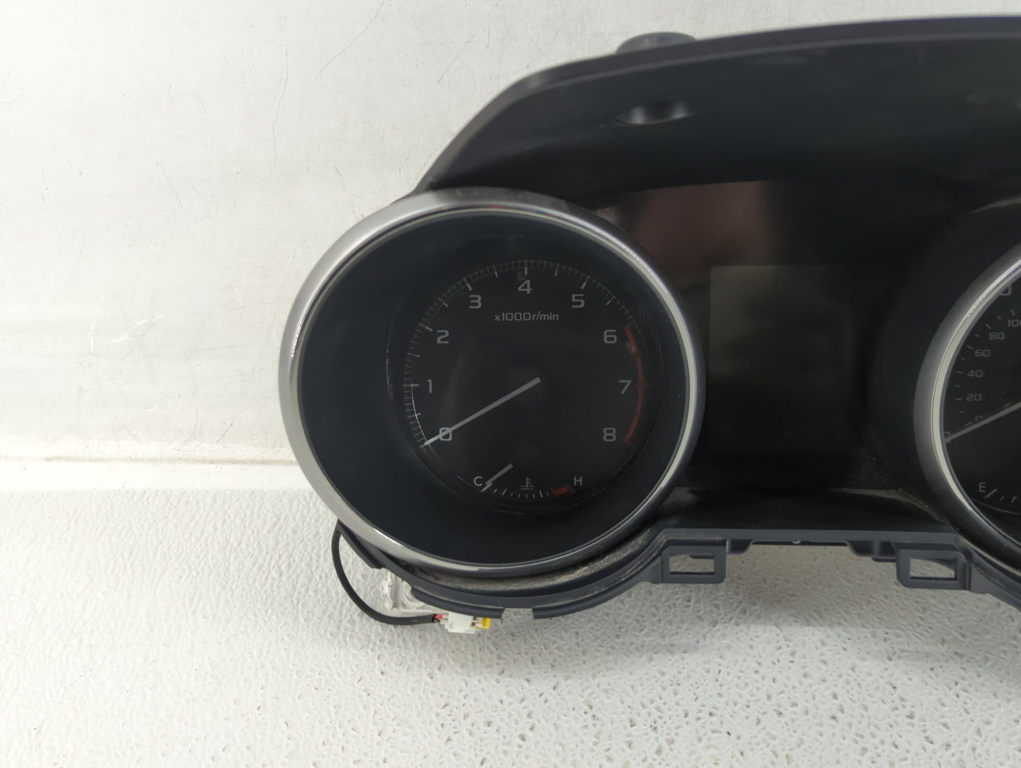 2016 Subaru Legacy Instrument Cluster Speedometer Gauges P/N:85002AL31A A2C96200902, 266773 Fits OEM Used Auto Parts - Oemus