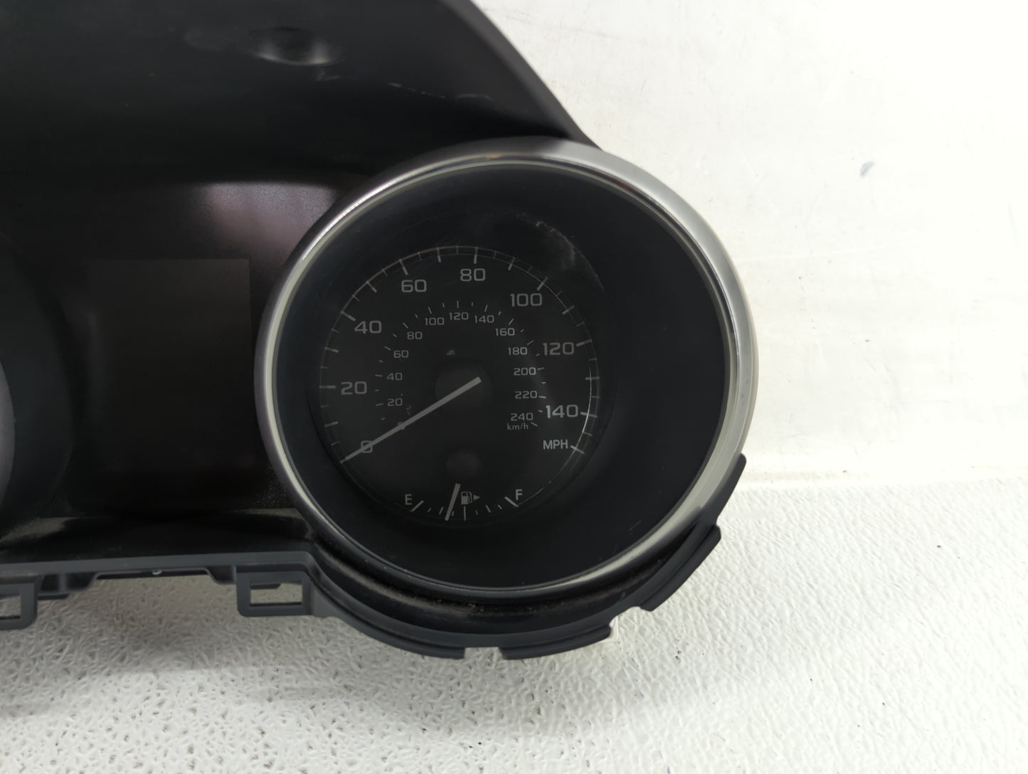 2016 Subaru Legacy Instrument Cluster Speedometer Gauges P/N:85002AL31A A2C96200902, 266773 Fits OEM Used Auto Parts - Oemus