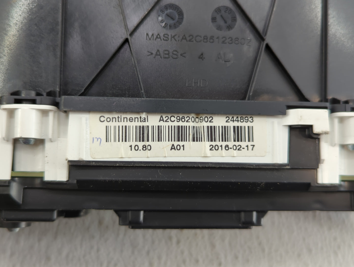 2016 Subaru Legacy Instrument Cluster Speedometer Gauges P/N:85002AL31A A2C96200902, 266773 Fits OEM Used Auto Parts - Oemus