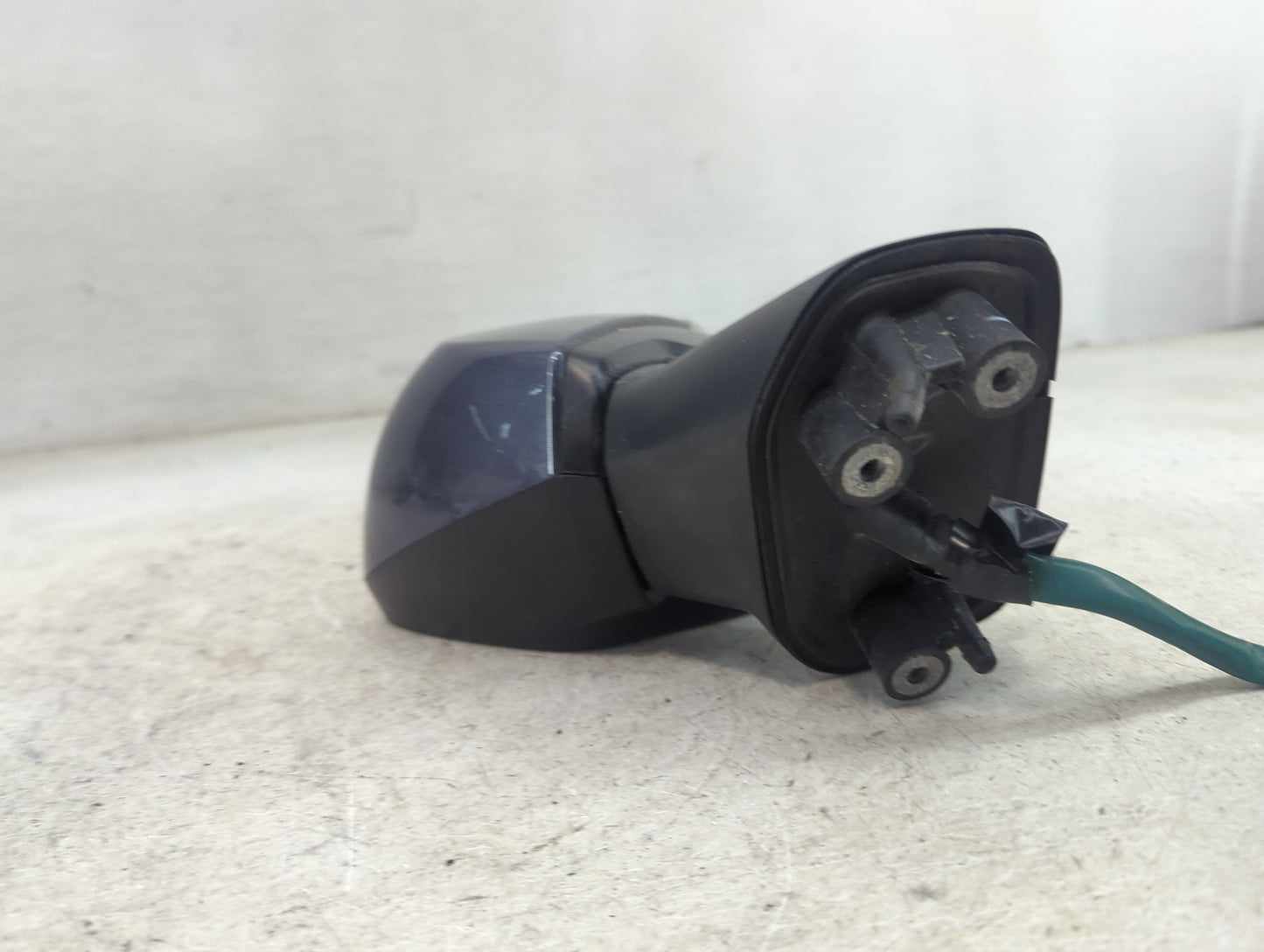 2015-2017 Subaru Legacy Driver Side View Mirror - Left Door Mirror OEM Used - Oemusedautoparts1.com
