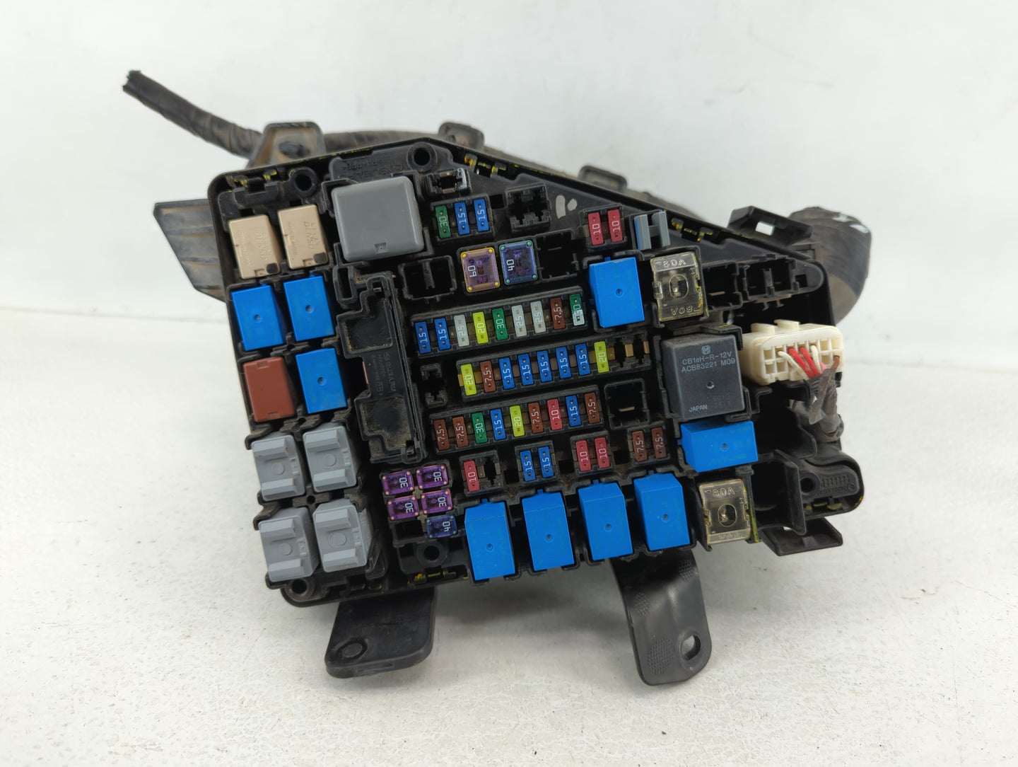 2015 Subaru Legacy Fusebox Fuse Box Panel Relay Module P/N:MB503703B Fits OEM Used Auto Parts - Oemusedautoparts1.com