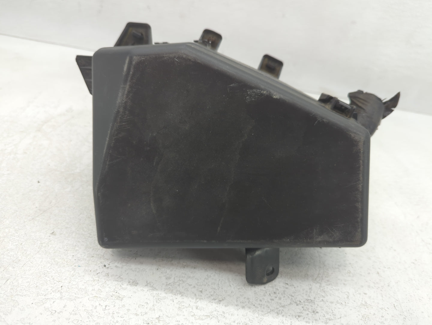 2015-2017 Subaru Legacy Fusebox Fuse Box Panel Relay Module P/N:MB503700B2 Fits Fits 2015 2017 OEM Used Auto Parts - Oemused