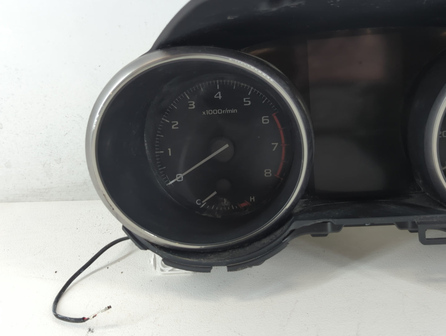 2016 Subaru Legacy Instrument Cluster Speedometer Gauges P/N:A2C96200400 A2C96200902, A2C96200401 Fits OEM Used Auto Parts -