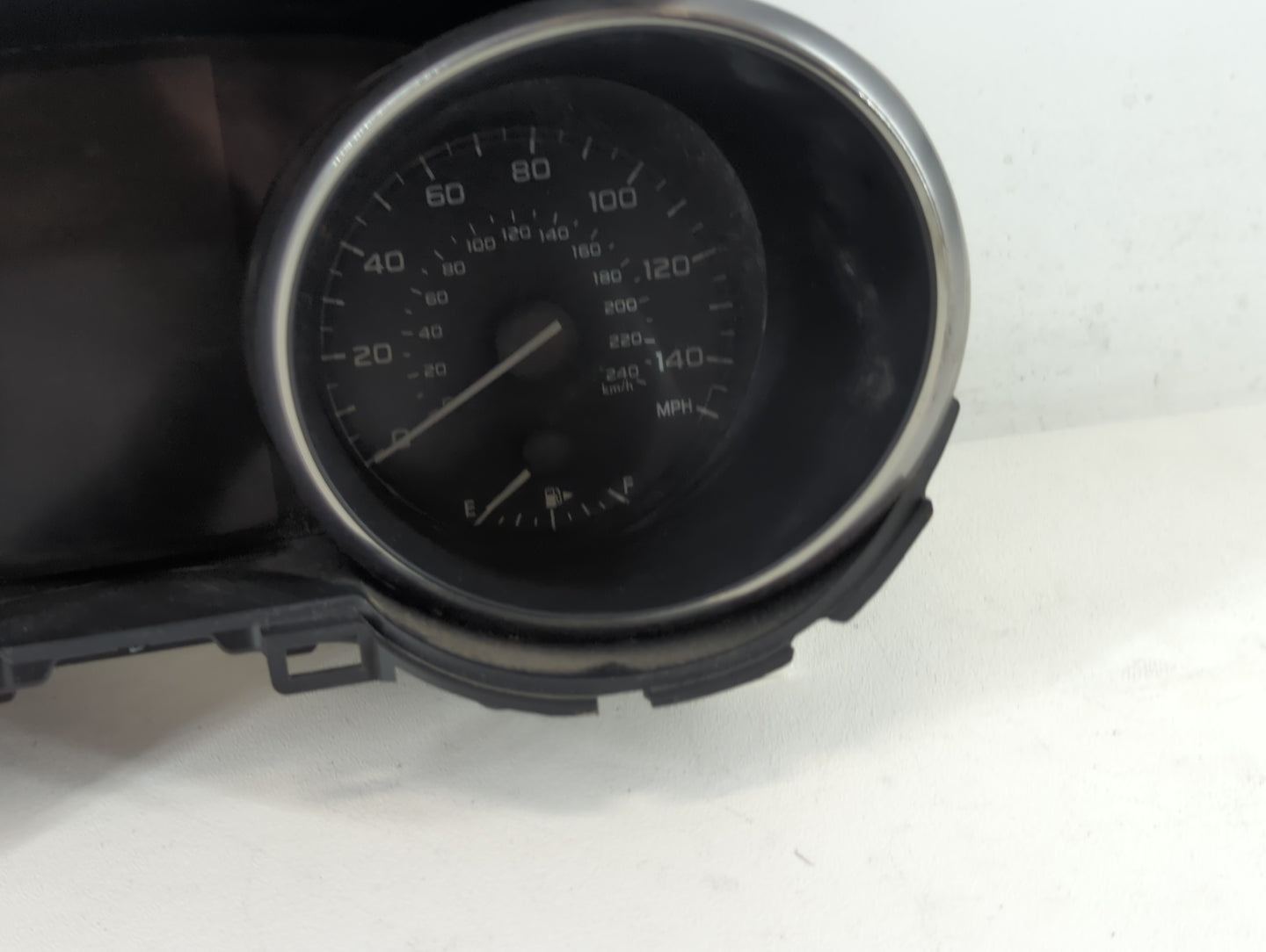 2016 Subaru Legacy Instrument Cluster Speedometer Gauges P/N:A2C96200400 A2C96200902, A2C96200401 Fits OEM Used Auto Parts -